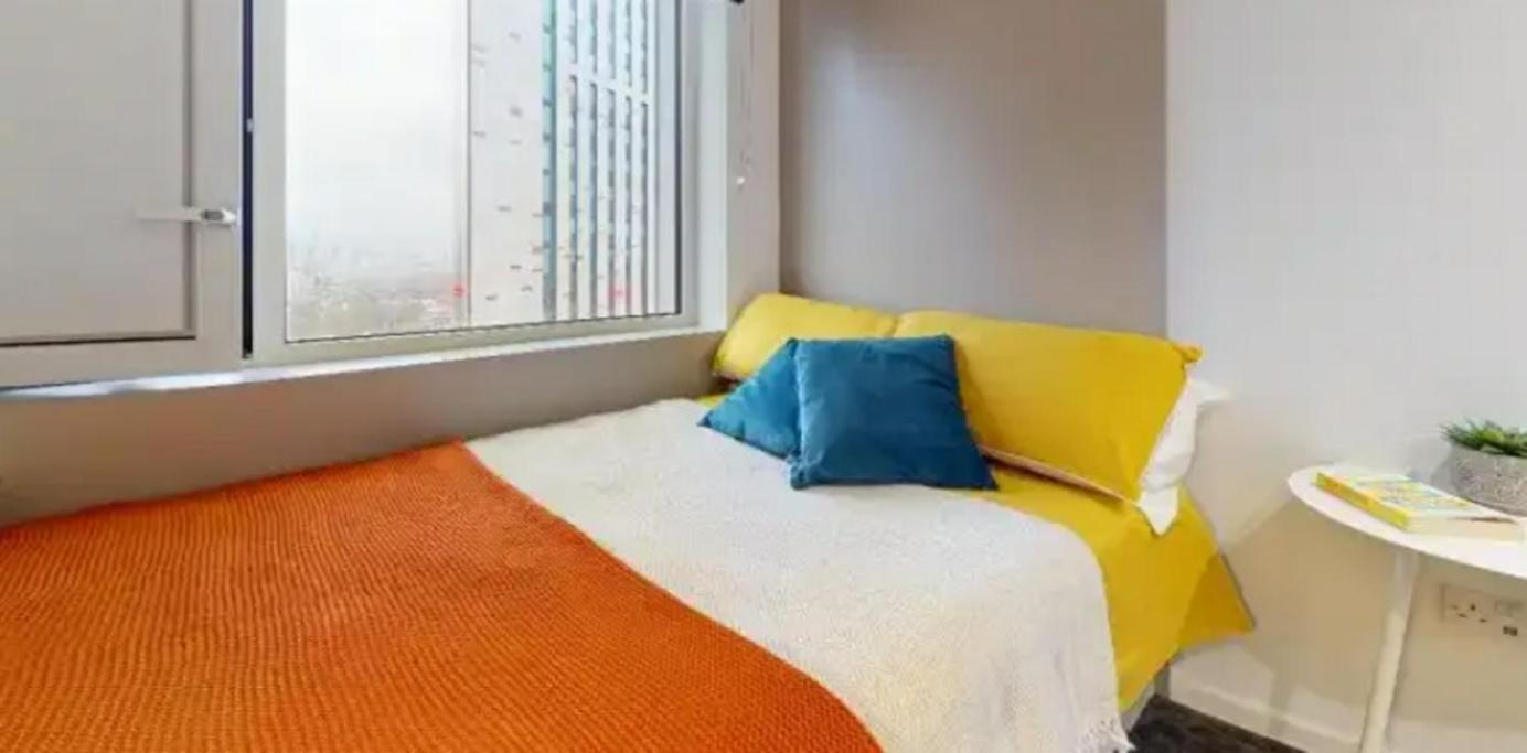Student Only Silver Ensuite At Iq Vega Apartment *